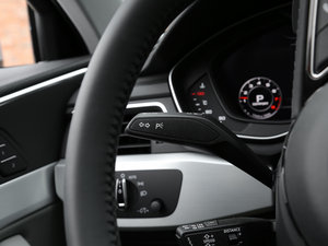 201745 TFSI quattro \ п؅^