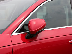 201745 TFSI quattro \ ^