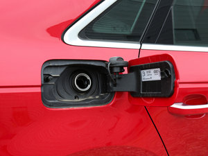 201745 TFSI quattro \ ^