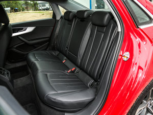 2017款45 TFSI quattro 运动型 后排座椅