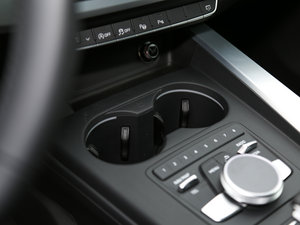 2017款45 TFSI quattro 运动型 空间座椅