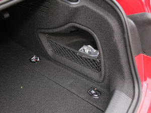 2017款45 TFSI quattro 运动型 空间座椅