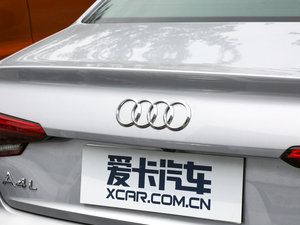 201745 TFSI quattro \ ^