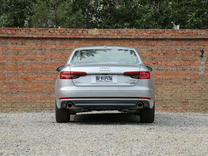 201745 TFSI quattro \ ^