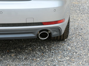 201745 TFSI quattro \ ^