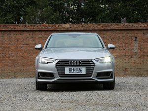 201745 TFSI quattro \ ^