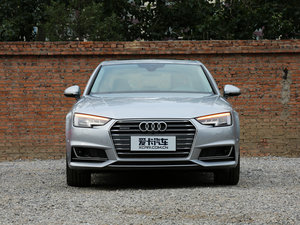 201745 TFSI quattro \ ^