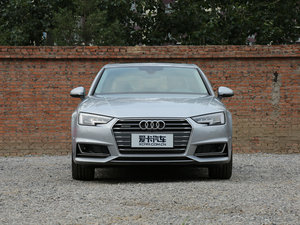 201745 TFSI quattro \ ^