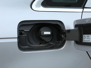 201745 TFSI quattro \ ^