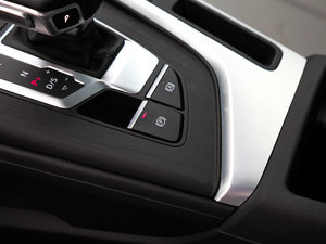 201745 TFSI quattro \ v܇Ƅ