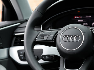 201745 TFSI quattro \ п؅^(q)