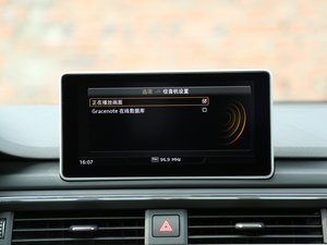 201745 TFSI quattro \ п؅^