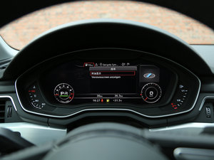 201745 TFSI quattro \ п؅^