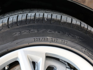 201740 TFSI r(sh) ݆̥ߴ