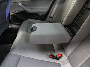 201740 TFSI M(jn)ȡ g