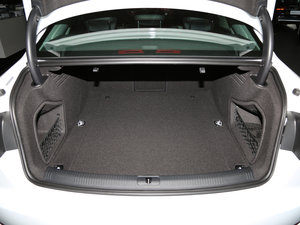 201745 TFSI quattro ؄e g