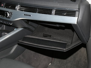 201745 TFSI quattro ؄e 