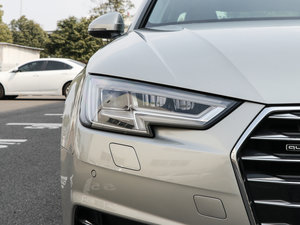 201745 TFSI quattro L ^