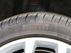 201745 TFSI quattro L(fng) ݆̥Ʒ