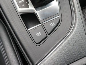 201745 TFSI quattro L v܇Ƅ