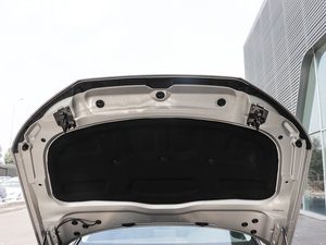 201745 TFSI quattro L 