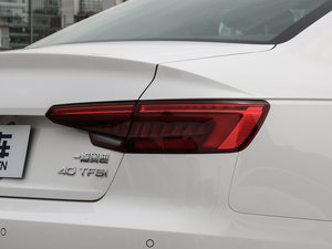 2017Plus 40 TFSI r ^