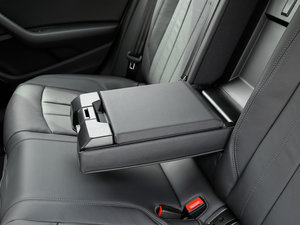 2017Plus 40 TFSI r(sh) 