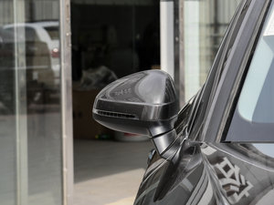 2017Plus 45 TFSI quattro L ^