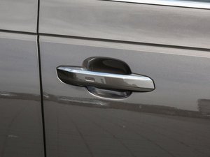 2017Plus 45 TFSI quattro L ^