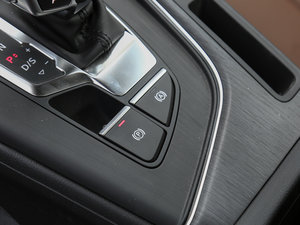 2017Plus 45 TFSI quattro L v܇Ƅ