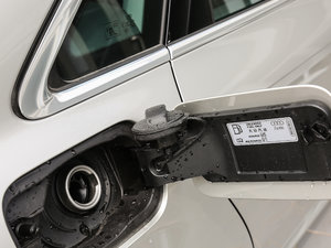 2017Plus 40 TFSI L (ji)^