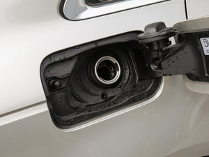 2017Plus 40 TFSI L (ji)^