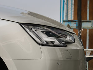 2017Plus 40 TFSI L(fng) (x)(ji)^