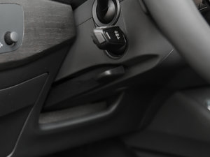 2017Plus 40 TFSI L g