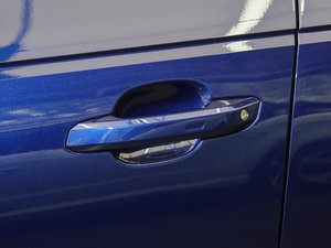 2017Plus 40 TFSI Mȡ {T