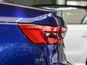 2017Plus 40 TFSI M(jn)ȡ (x)(ji)^