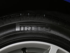 2017Plus 40 TFSI Mȡ ݆̥Ʒ