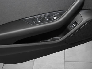 2017Plus 40 TFSI Mȡ ǰTg