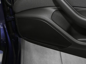 2017Plus 40 TFSI Mȡ g