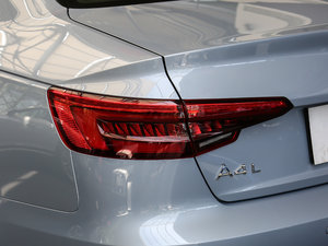 2017Plus 40 TFSI Mȡ ^