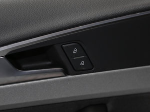 2017Plus 40 TFSI M(jn)ȡ g