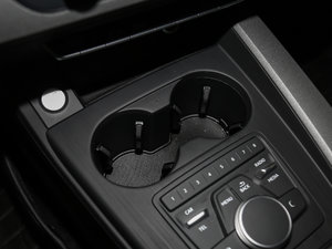 2017Plus 40 TFSI Mȡ g