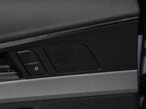 2017Plus 40 TFSI Mȡ g