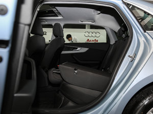 2017Plus 40 TFSI M(jn)ȡ ηŵ