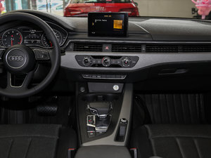 2017款Plus 40 TFSI 进取型 中控台