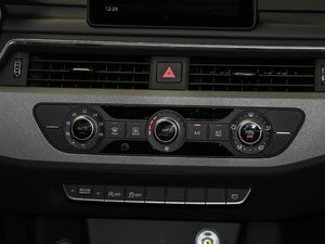 2017Plus 40 TFSI Mȡ {{