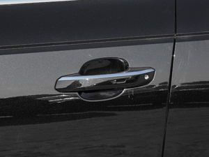 2017Plus 40 TFSI r(sh) {T