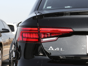 2017Plus 40 TFSI r(sh) (x)(ji)^