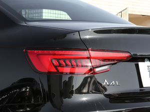 2017Plus 40 TFSI r(sh) (x)(ji)^