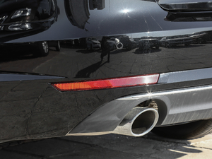 2017Plus 40 TFSI r(sh) (x)(ji)^